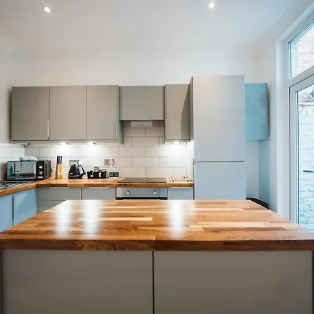 Hanson House Holiday home *