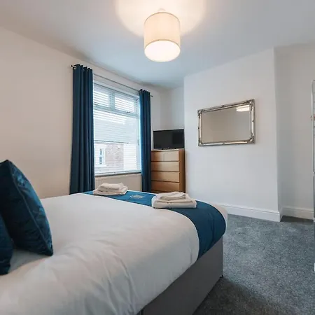 Hanson House * Redcar